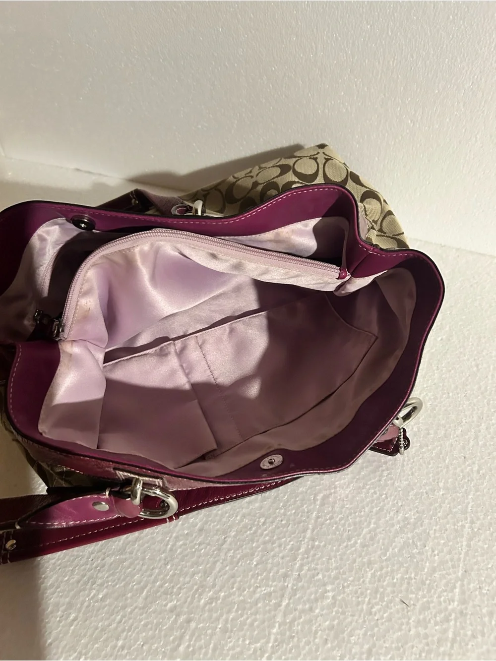 Vintage 2010 Coach Signature Canvas Shoulder Bag with Magenta Trim